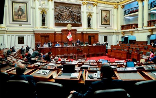 PIDEN AL CONGRESO CONFIRMAR AUMENTO DE PENSIONES PARA CESANTES Y JUBILADOS – RCR Peru
