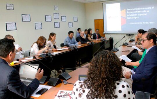 CNE PIDE FORTALECER EDUCACIÓN PÚBLICA CON MÁS RECURSOS E IMPULSAR LA EDUCACIÓN SUPERIOR TÉCNICA – RCR Peru