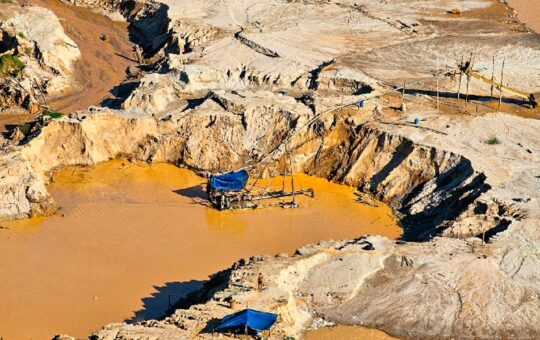 RESPALDAN DECISIÓN DEL GOBIERNO DE INICIAR LA DEPURACIÓN DEL REINFO Y QUE NO VAYA MÁS ALLA DEL 31 DE DICIEMBRE DEL 2025 – RCR Peru