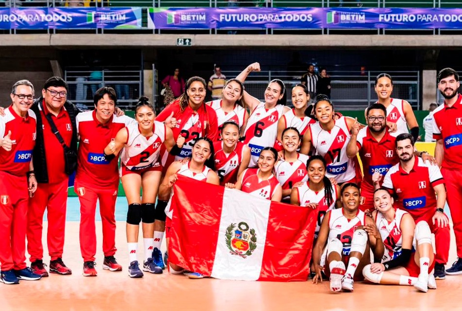 PODIO PARA PERÚ EN LA PRIMERA COPA AMÉRICA FEMENINA DE VÓLEY 2025 – RCR Peru