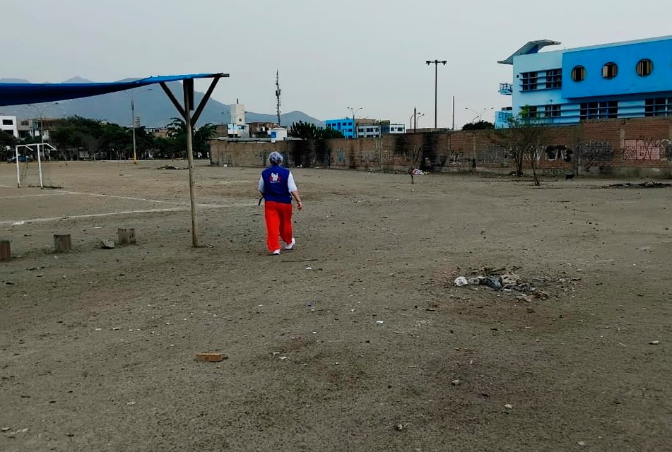 DEFENSORÍA DEL PUEBLO REITERA PEDIDO AL MINEDU CEDER TERRENO ALEDAÑO PARA AMPLIAR ÁREA DE EMERGENCIA DEL HOSPITAL MARINO MOLINA SCIPPA COMO SOLUCIÓN TEMPORAL ANTE COLAPSO DEL CENTRO DE SALUD – RCR Peru