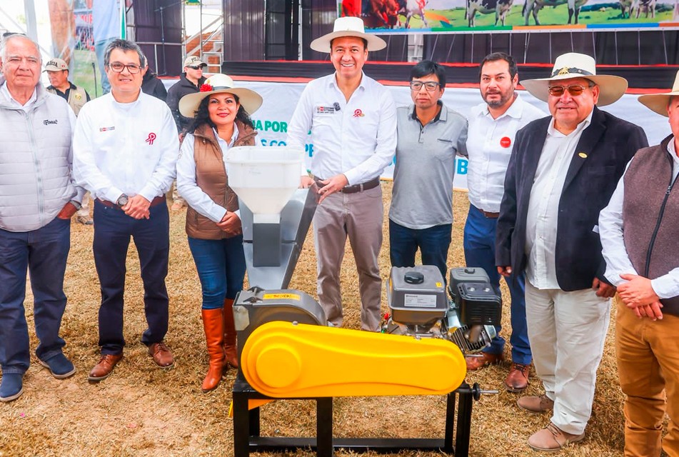 NUESTRO OBJETIVO ES SER LOS MEJORES DEL MUNDO EN GANADERIA – RCR Peru