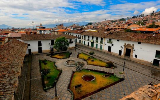 LANZAN FOTOLIBRO PARA POSICIONAR A CAJAMARCA COMO DESTINO TURÍSTICO INTERNACIONAL – RCR Peru