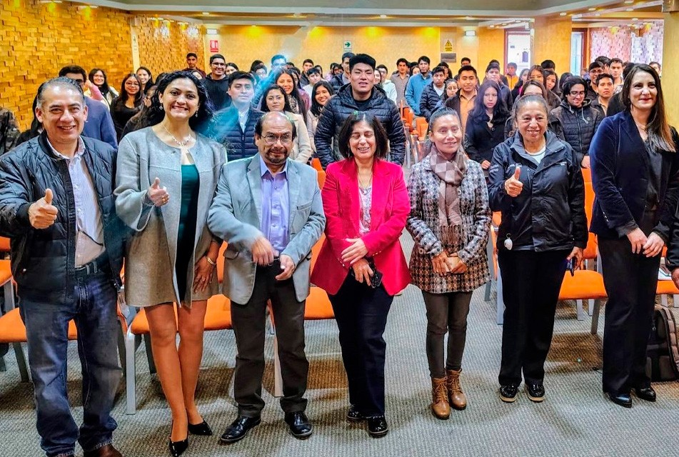 NEWMONT YANACOCHA IMPULSA TALLER DE EMPLEABILIDAD DIRIGIDO A ESTUDIANTES Y EGRESADOS DE LA UNIVERSIDAD NACIONAL DE CAJAMARCA – RCR Peru
