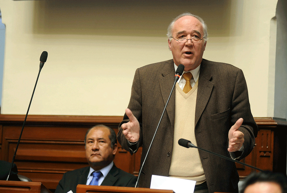 DESIGNACIÓN DE ELVIS VERGARA PARA PRESIDIR COMISIÓN DE ÉTICA ES UNA BURLA Y VERGÜENZA PARA AP Y EL PAÍS – RCR Peru