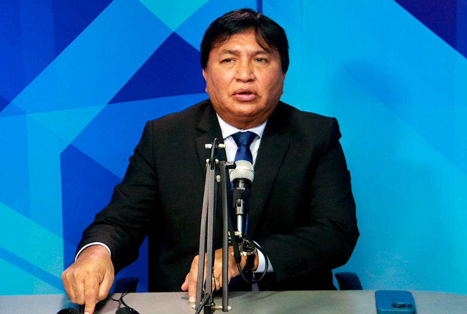 NORMA DE AUMENTO A MAESTROS JUBILADOS CONSAGRARÁ RECONOCIMIENTO A SU LABOR FORMATIVA EN LA SOCIEDAD – RCR Peru