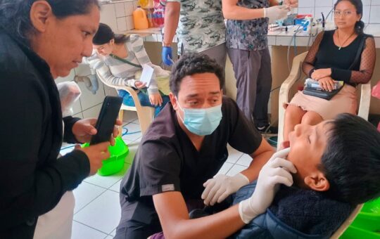 POBLADORES DESTACAN INICIATIVA DEL PROYECTO EL ALGARROBO EN PREOCUPARSE POR LA SALUD DEL CASCO URBANO DE TAMBOGRANDE – RCR Peru