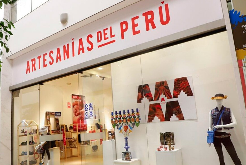 ANUNCIAN REALIZACIÓN SEMINARIO INTERNACIONAL DE INNOVACIÓN EN LA ARTESANÍA 2025 – RCR Peru