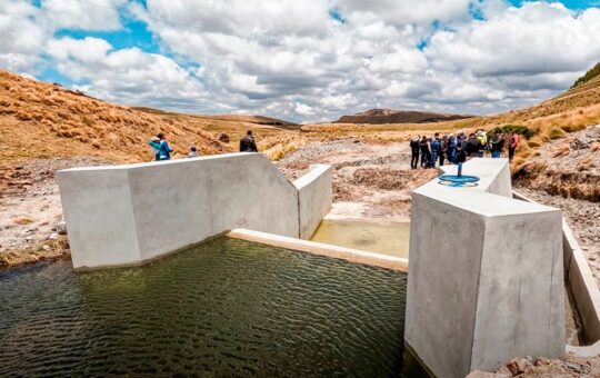 CON APOYO DE NEWMONT YANACOCHA, AGRICULTORES DE CAJAMARCA INVIERTEN EN LA MEJORA DE CANALES DE RIEGO – RCR Peru