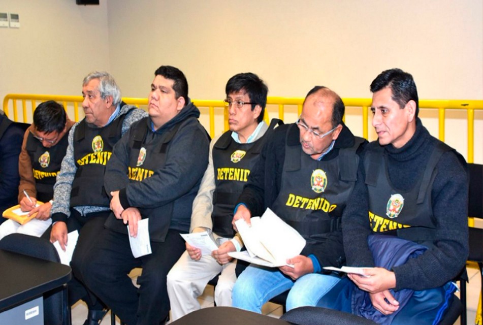 ORGANIZACIÓN CRIMINAL SE HA INFILTRADO EN LA ESTRUCTURA DEL ESTADO – RCR Peru