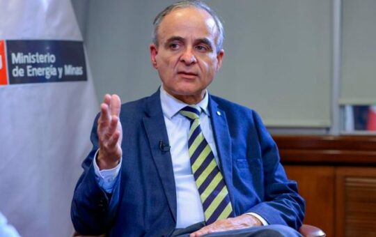 CORREDOR MINERO EN CAJAMARCA PODRÍA DECUPLICAR EL CANON REGIONAL, AFIRMA EL MINISTRO MONTERO – RCR Peru