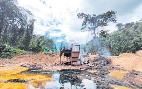 LOS CHONEROS AFIANZAN EL CONTROL DE LA MINERÍA ILEGAL EN EL PERÚ CON UNA RED TRANSNACIONAL DE ORO Y NARCOTRÁFICO – RCR Peru