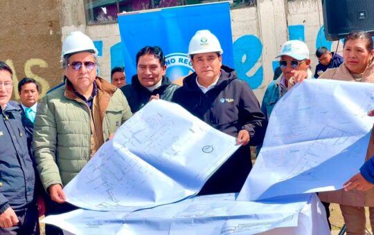 DESPUÉS DE 81 AÑOS, AGUA POTABLE LLEGA A PASCO – RCR Peru