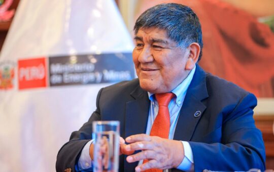 “PAPA LEÓN XIV CONOCE LA REALIDAD PERUANA Y SABE QUE SE NECESITAN INVERSIONES MINERAS PARA COMBATIR LA POBREZA” – RCR Peru