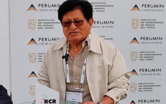 SE DEBE DESMANTELAR CANTIDAD DE PERMISOS PARA IMPULSAR 20 GRANDES PROYECTOS MINEROS DE COBRE PARA REDUCIR POBREZA EN EL PERÚ – RCR Peru