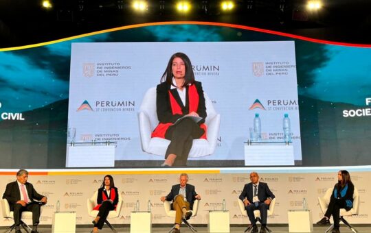 NO DEBEMOS PERMITIR QUE LAS ECONOMÍAS ILEGALES PERTURBEN PROCESO ELECTORAL CON EL PROPÓSITO DE PERPETUAR LA ILEGALIDAD – RCR Peru