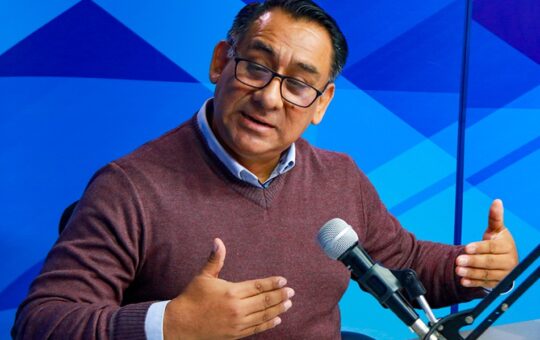 MINISTROS DE DINA BOLUARTE ESTÁN MÁS PREOCUPADOS EN POSTULAR AL SENADO EN VEZ DE RESOLVER LOS PROBLEMAS QUE AQUEJAN AL PAÍS – RCR Peru