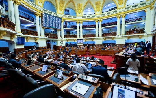 CONGRESO APROBÓ CREACIÓN DE 22 UNIVERSIDADES SIN SUSTENTO MIENTRAS LA CALIDAD EDUCATIVA CAE – RCR Peru