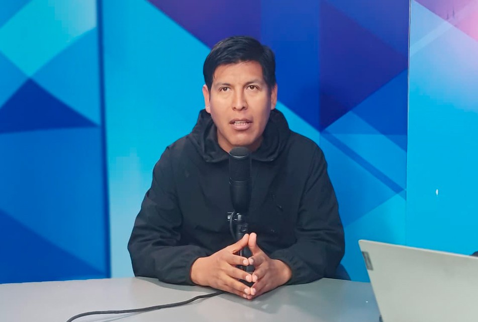 SUTE MOQUEGUA EXIGE APROBACIÓN DE LEY DE PENSIONES Y RESPALDA PARO NACIONAL DEL MAGISTERIO – RCR Peru