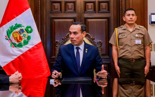 DEMANDAN PACTO DE GOBERNABILIDAD PARA PRESERVAR EL CRECIMIENTO ECONÓMICO – RCR Peru