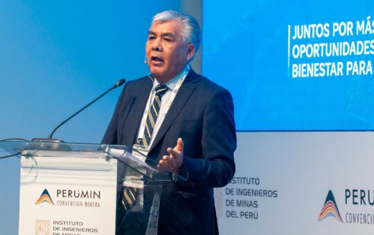 EXPERTOS LLAMAN A FORTALECER LA FISCALIZACIÓN DE INSUMOS PARA FRENAR LA MINERÍA ILEGAL – RCR Peru