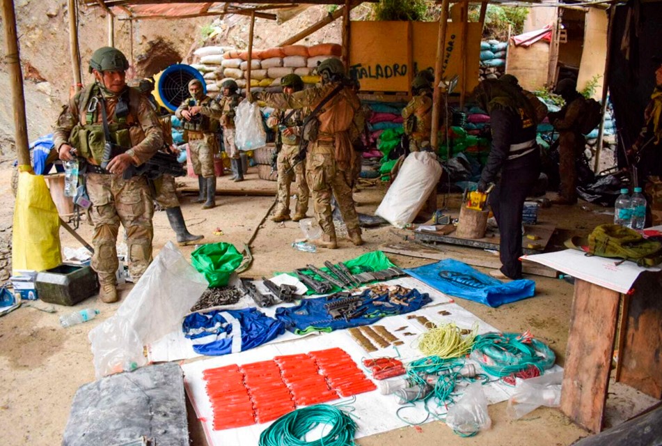 FUERZAS ARMADAS DEBEN FRENAR AVANCE DE MINERÍA ILEGAL EN CHUGUR, EL TINGO, SINCHAO Y HUALGAYOC – RCR Peru