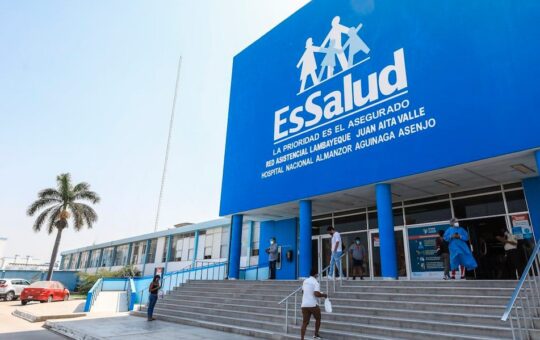 ALERTAN SOBRE RIESGO DE CAPTURA GREMIAL EN ESSALUD CON PROYECTO DE LEY EN EL CONGRESO – RCR Peru