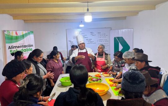 OYÓN AVANZANDO HACIA UNA ALIMENTACIÓN MÁS SALUDABLE – RCR Peru