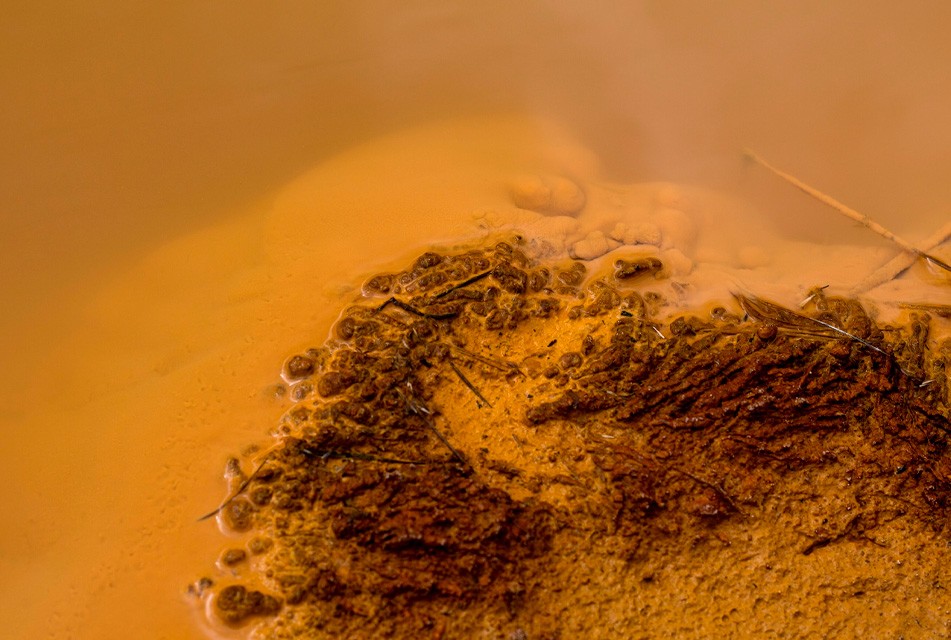 MINEROS ILEGALES CONTAMINAN FUENTES HÍDRICAS DE RÍOS DE CAJAMARCA – RCR Peru