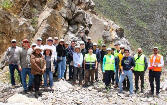 POSIBLES POSTORES A CONSTRUCCIÓN DE PRESA CHONTA QUEDARON SATISFECHOS CON VISITA TÉCNICA – RCR Peru