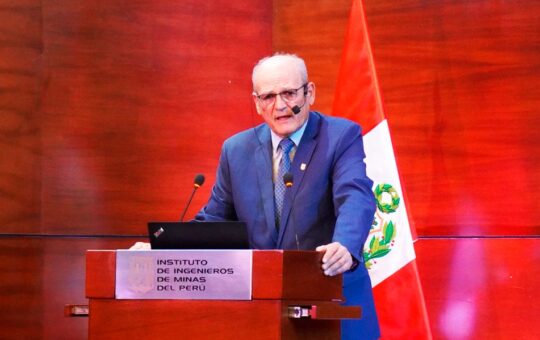 ADVIERTEN QUE REMEDIAR PASIVOS MINEROS VINCULADOS AL REINFO LE COSTARÍA AL ESTADO MÁS DE US$25 MIL MILLONES – RCR Peru