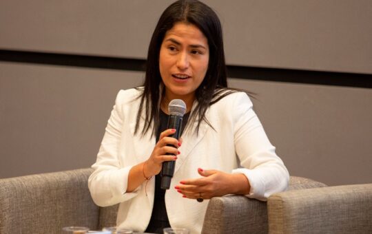 AFIRMAN QUE EL PROBLEMA EN LAS REGIONES NO ES LA FALTA DE RECURSOS, SINO DE UNA ADECUADA GESTIÓN – RCR Peru