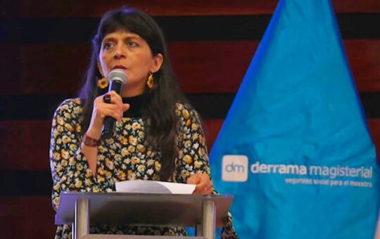 DM IMPULSA EL DEBATE EDUCATIVO A TRÁVES DEL CONGRESO ENCINAS 2025 COMO HERRAMIENTA PARA UNA SOCIEDAD DEMOCRÁTICA E INTERCULTURAL – RCR Peru