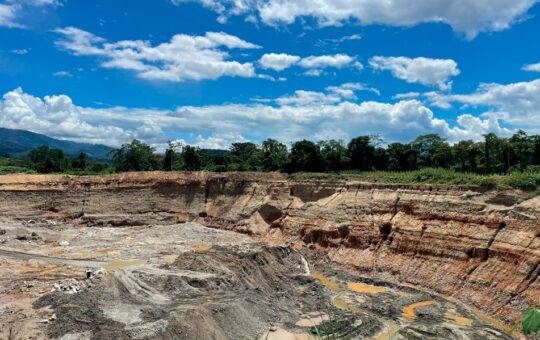 MINERÍA ILEGAL ECUATORIANA VIENE INVADIENDO CAJAMARCA Y AMENAZA FRONTERA CON MAFIAS TRANSNACIONALES – RCR Peru