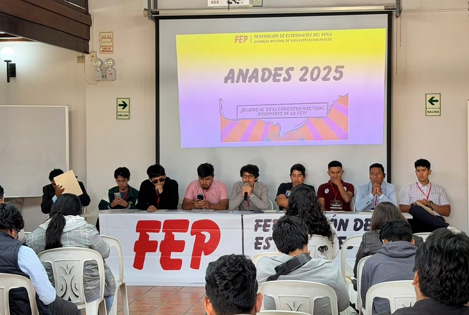 ESTUDIANTES EXIGEN UN PROCESO DEMOCRÁTICO PARA LA ELECCIÓN DE LA JUNTA DIRECTIVA DE LA FEDERACIÓN DE ESTUDIANTES DEL PERÚ – RCR Peru