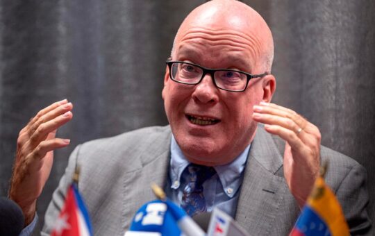 AFIRMAN QUE EXPULSIÓN DE ‘EL GALLO ZAMORA’ ES UNA DERROTA CONTRA LA INJERENCIA DEL ESPIONAJE CASTRISTA – RCR Peru