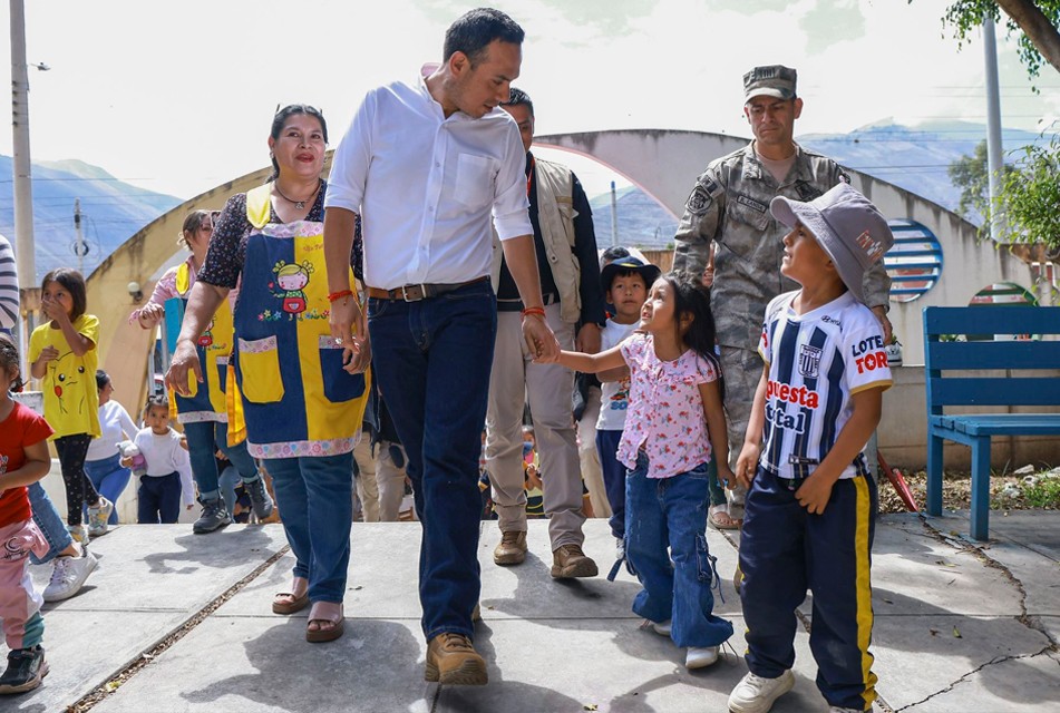 JOSÉ JERÍ PROYECTA UNA IMAGEN DE RENOVACIÓN, PERO SU POPULARIDAD DEPENDERÁ DE RESULTADOS CONCRETOS – RCR Peru