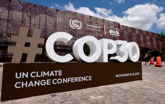 “LAS DECLARACIONES DE LA COP30 DEPENDERÁN DE UNA CUESTIÓN LEGAL Y ESTRATÉGICA” – RCR Peru