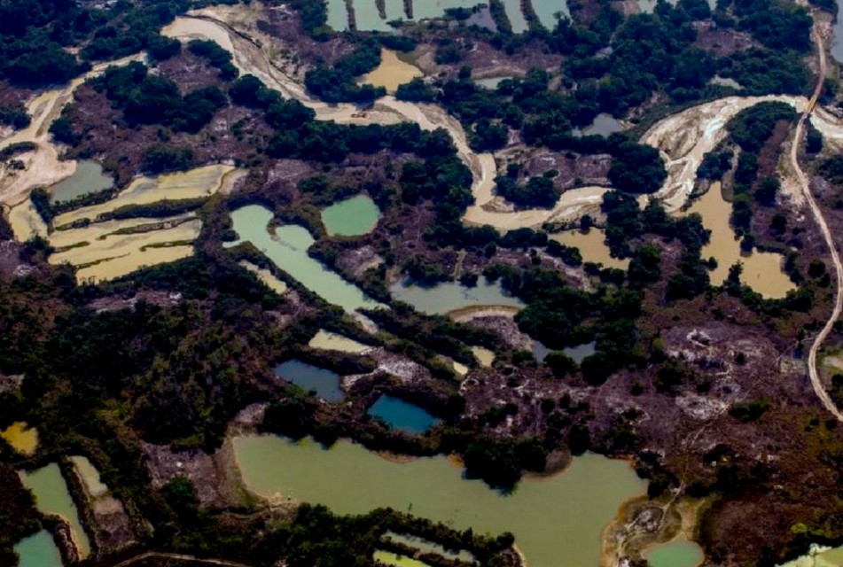 “ES NECESARIO ESTRUCTURAR UNA AGENDA SERIA, PRAGMÁTICA Y ARTICULADA CON LAS POTENCIALIDADES DE LA AMAZONÍA” – RCR Peru