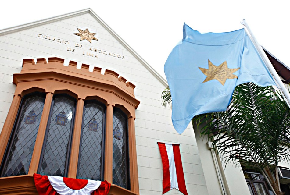 LA COMISIÓN DE ENERGÍA Y MINAS DEL CONGRESO SE VUELVE CÓMPLICE DE LA ILEGALIDAD AL APROBAR AMPLIACIÓN DE REINFO – RCR Peru