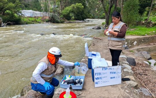 OEFA REALIZÓ MONITOREO PREVENTIVO DE LA CALIDAD DEL AGUA DEL RÍO LLAUCANO – RCR Peru
