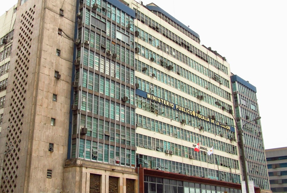 FISCAL DE LA NACIÓN INTERINO NO DEBIÓ CONFORMAR COMISIÓN PARA ELABORAR PROYECTO DE LEY ORGÁNICA DEL MP – RCR Peru