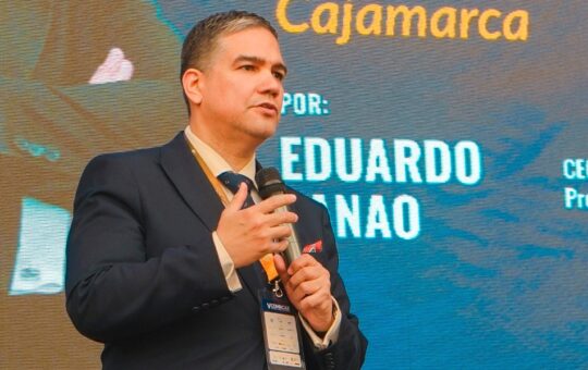 ONGS ANTIMINERAS “NO APARECEN” ANTE PRETENDIDA AMPLIACIÓN DEL REINFO – RCR Peru