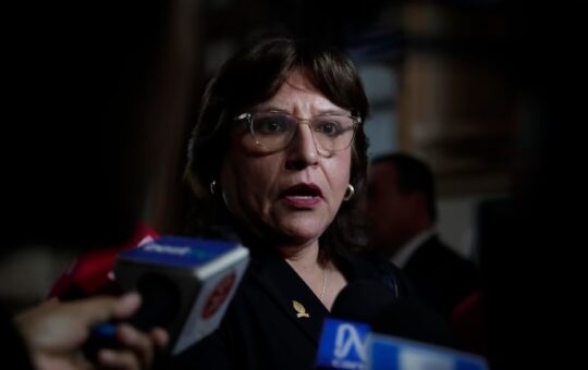 LO QUE SIGUE – RCR Peru