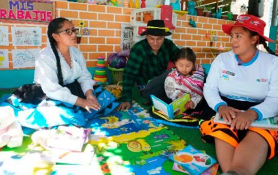 CUNA MÁS ATIENDE A FAMILIAS, GESTANTES Y MENORES EN AYACUCHO – RCR Peru