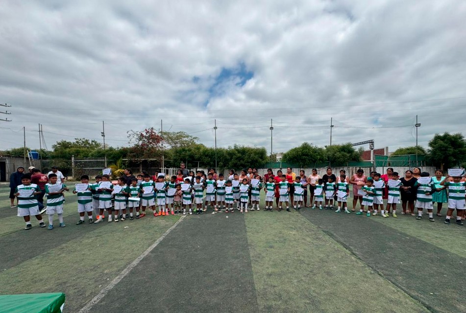 CONCLUYE CON ÉXITO EL PRIMER CICLO DE LA ACADEMIA DEPORTIVA «FORMANDO TALENTOS PERÚ» EN TAMBOGRANDE – RCR Peru
