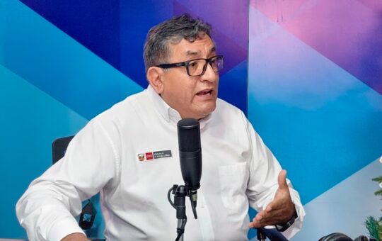 “YO DIRIJO EL MINISTERIO DE ENERGÍA Y MINAS Y TOMO LAS DECISIONES” – RCR Peru