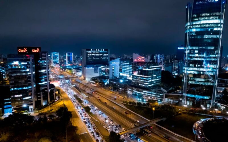 PBI CRECIÓ 3.6% EN OCTUBRE Y EMPLEO EN LIMA METROPOLITANA AUMENTÓ 4.2% EN SETIEMBRE-NOVIEMBRE, SU MAYOR RITMO EN EL AÑO – RCR Peru