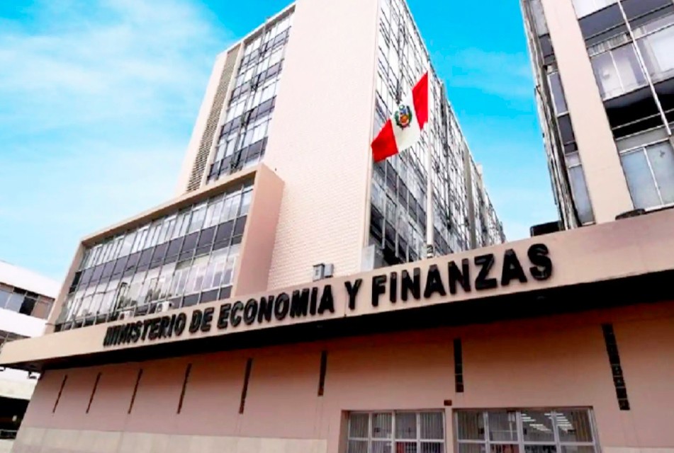 MEF APROBÓ VALOR DE UNIDAD IMPOSITIVA TRIBUTARIA EN S/ 5,500 PARA EL 2026 – RCR Peru