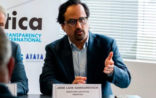 ENCUESTA DE PROÉTICA REVELA QUE LA CORRUPCIÓN ES PERCIBIDA COMO EL PRINCIPAL PROBLEMA DEL PAÍS – RCR Peru